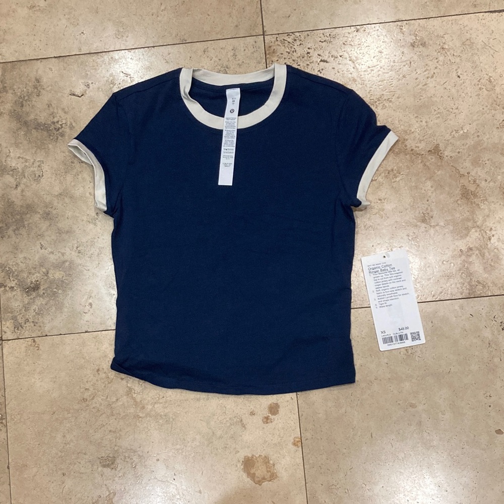 NWT Lululemon organic cotton ringer baby. Tee xs